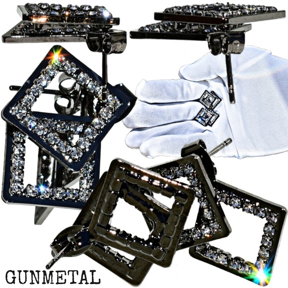 Earrings - Picture 1 of 1